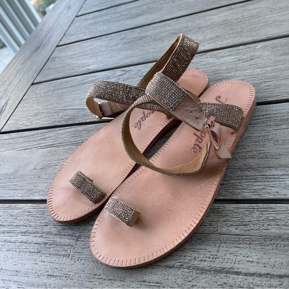 Free People Sunset Cruise Embellished Leather Sandals Womens Size 9 NWT - Picture 2 of 9